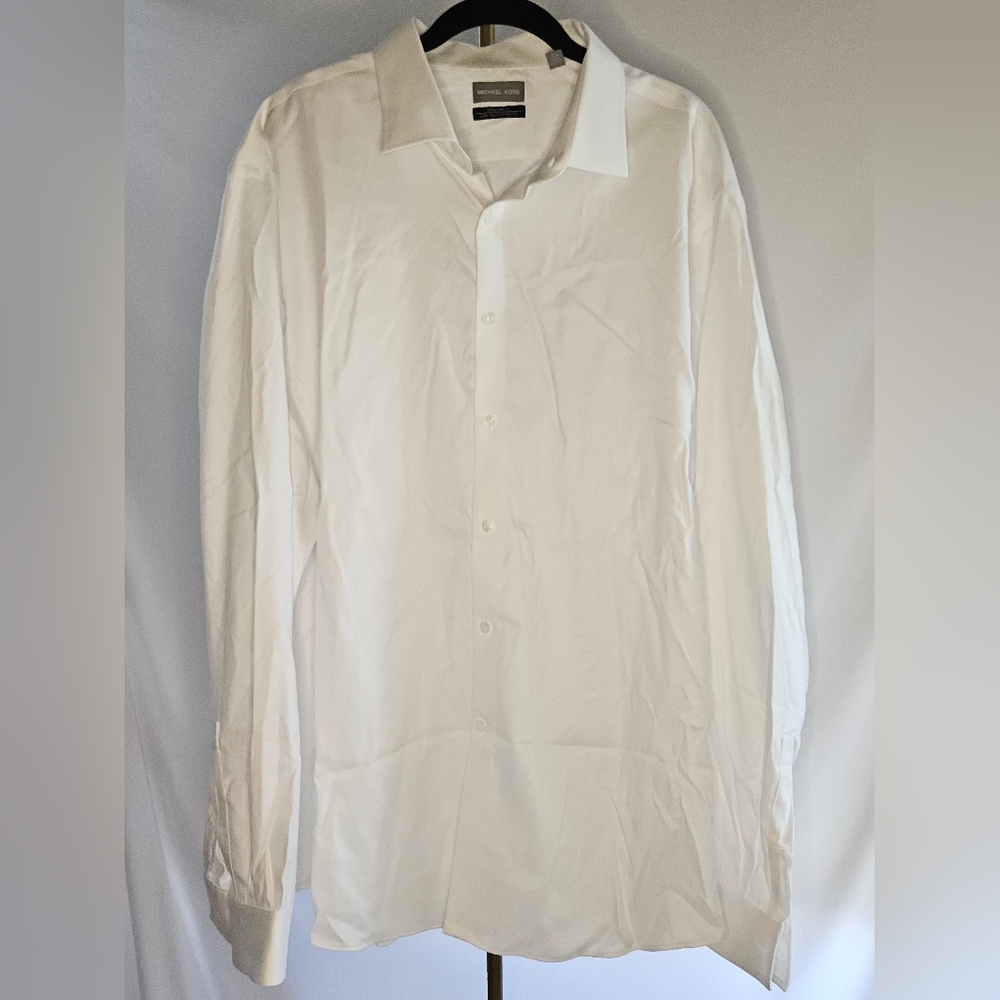 Michael Kors Men’s White Long Sleeve Button-Up Dress Shirt